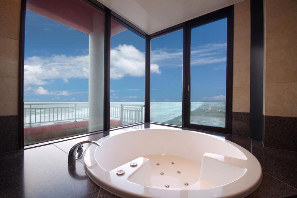 Hotel Luna Coast (Adults Only) โอตารุ ภายนอก รูปภาพ