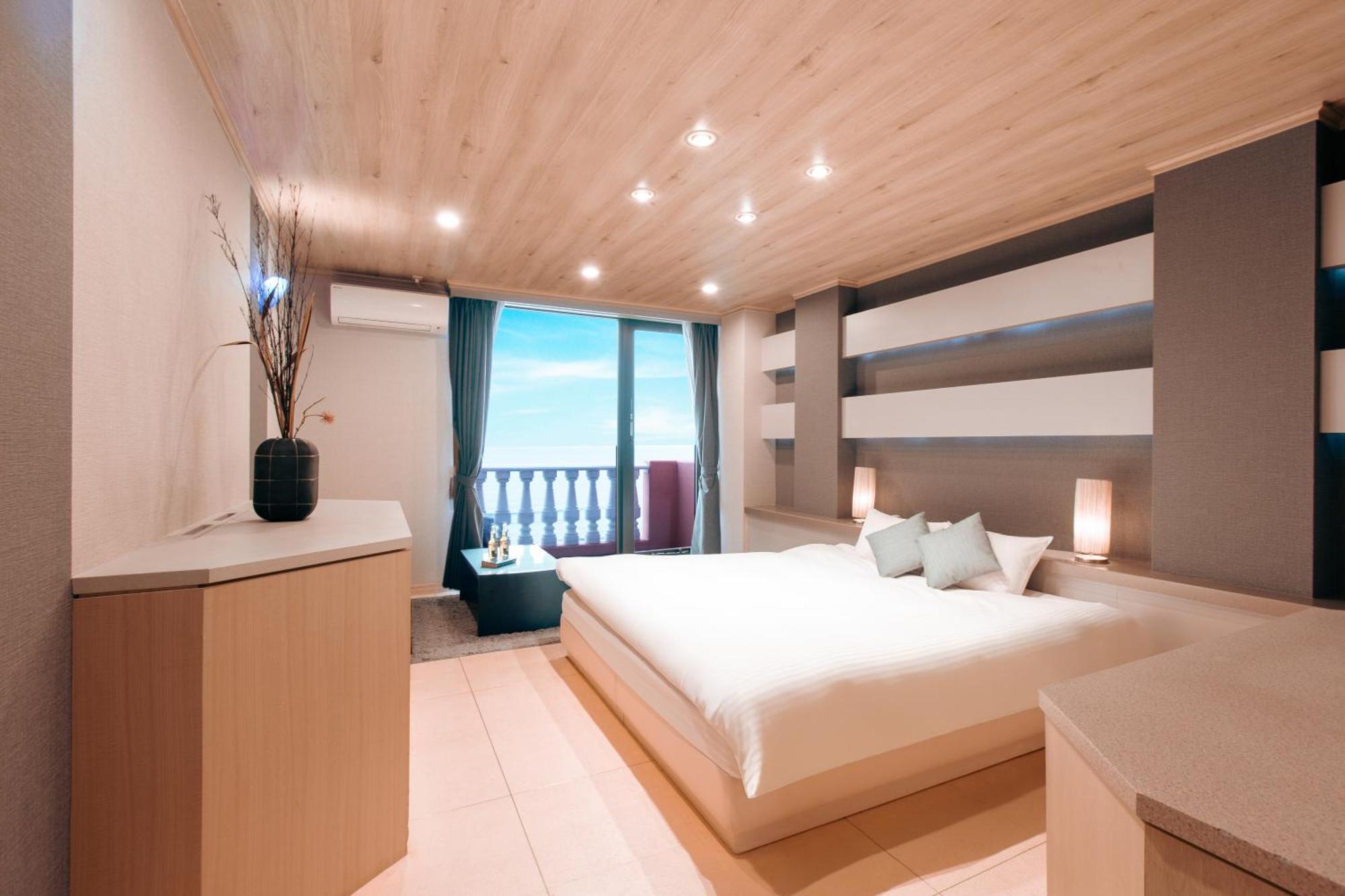 Hotel Luna Coast (Adults Only) โอตารุ ภายนอก รูปภาพ